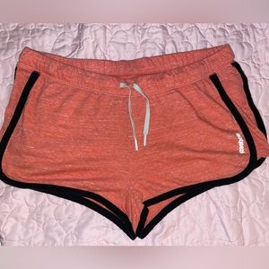 👉🏽🧡 SHORT SHORTS🧡👈🏽